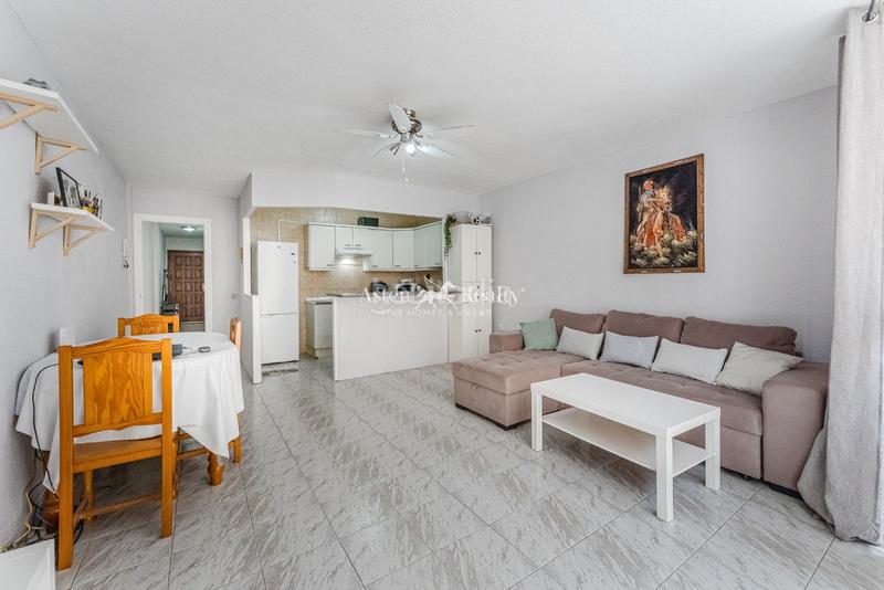 Foto fc043e13-6193-4036-8dff-506f85296d73. Apartamento pago en usdtcripto!!! oportunidad!!! apartamento en San Isidro en Granadilla de Abona
