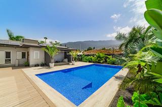 Casa  Morgallana. Amplia villa de lujo en zona residencial tranquila y muy cotizad