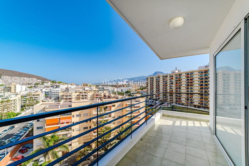 Foto 8e6639a8-b213-4c56-9e96-304bde593b7c. Piccolo appartamento in el coronel 6 in Los Cristianos Arona