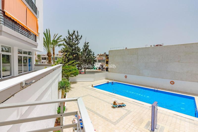 Foto 149ed3d0-c9a3-422a-abf0-36584c7f29da. Piccolo appartamento in el coronel 85 in Los Cristianos Arona