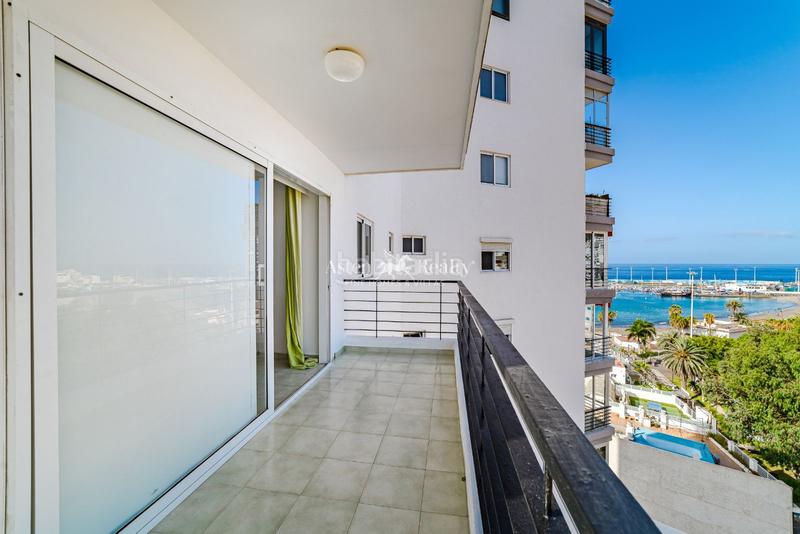 Foto c15296c2-484a-482b-8ef9-f85f07dea78f. Piccolo appartamento in el coronel 85 in Los Cristianos Arona