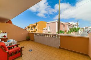 Apartament  Viera y clavijo. Apartamento con amplia terraza en zona tranquila de adeje  edifi