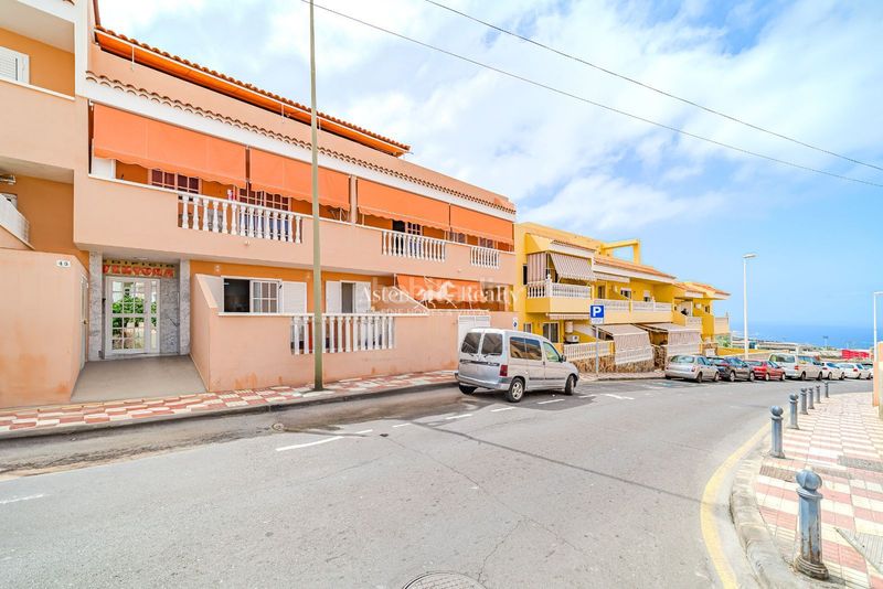Foto 4b58762e-6628-432d-be48-e8c812d76aa4. Apartament a Casco Urbano Adeje