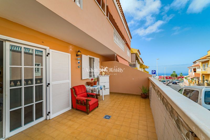 Foto 89143236-3cfb-4638-9840-d4cc51ac7569. Apartament a Casco Urbano Adeje