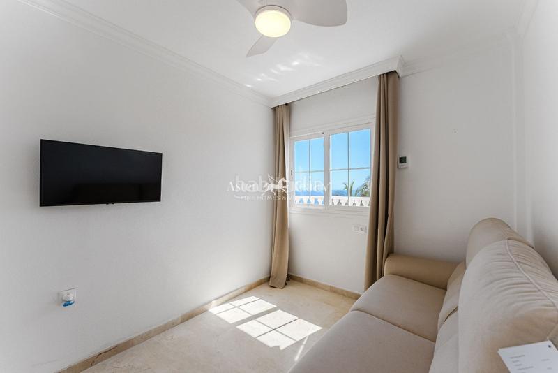 Foto 12dafbcd-58c1-43bb-acaf-db0d714363eb. Casa con parcheggio piscina in Callao Salvaje - Playa Paraíso Adeje