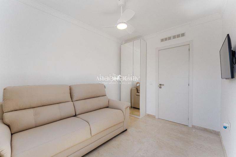 Foto 9cb1e78d-7ea8-43d2-9a9b-b33c77ccee3c. Casa con parcheggio piscina in Callao Salvaje - Playa Paraíso Adeje