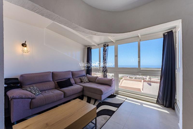 Foto 3ec0b928-88d4-4114-a759-512936cb3ca2. Casa adossada amb aparcament a Armeñime - Las Moraditas - Las Cancelas Adeje