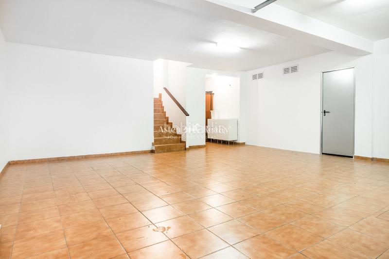 Foto c02d92c0-eb27-4120-89e6-aaa3732ff631. Casa adossada amb aparcament piscina a Los Abrigos Granadilla de Abona