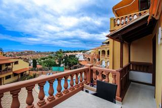 Apartament a Playa del Duque. Espectacular apartamento con vistas al mar en costa adeje  bahia