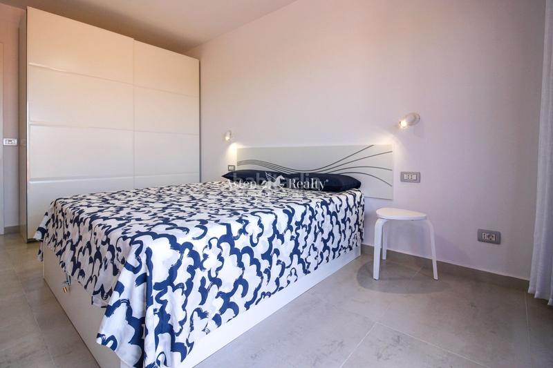 Foto 0a458a55-b85f-4024-a606-60102115c502. Apartament amb aparcament piscina a Playa del Duque Adeje