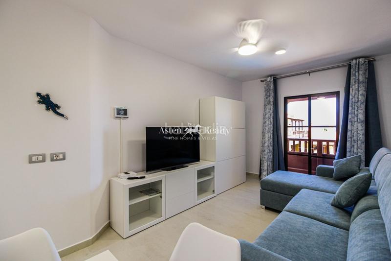 Foto 423215ef-b3f6-461f-b0a2-2869d669efcb. Apartament amb aparcament piscina a Playa del Duque Adeje