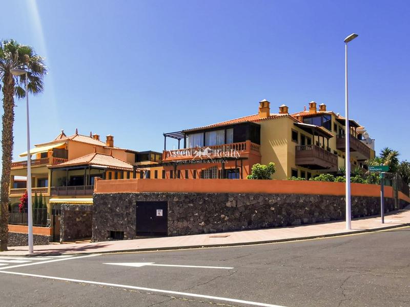 Foto 8bd0d52d-25d6-459f-b873-fbdb06749ac3. Apartament amb aparcament piscina a Playa del Duque Adeje
