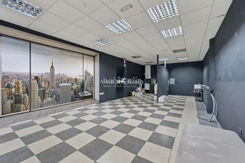 Foto c16210eb-13c7-40ff-a87f-b217ed5afa0f. Local comercial en Playa de las Américas en Playa de las Américas Arona