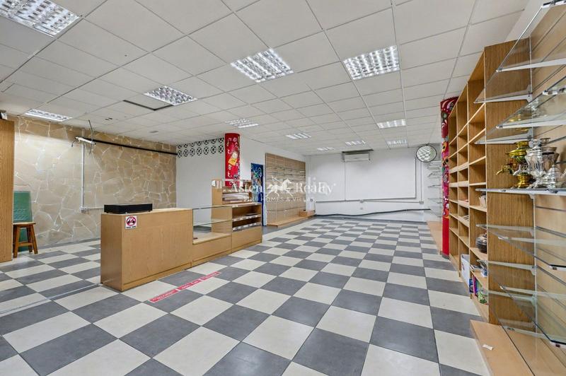 Foto e35e89a9-a54b-4586-9c9f-2c63ed26e9b0. Local comercial en Playa de las Américas en Playa de las Américas Arona