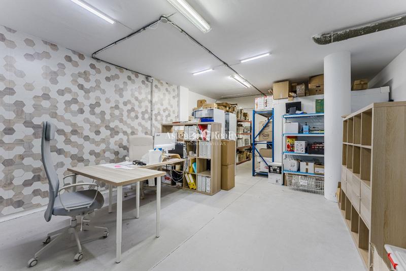 Foto f3693c24-3306-4550-84fd-baa5c543ad3b. Local comercial en Playa de las Américas en Playa de las Américas Arona