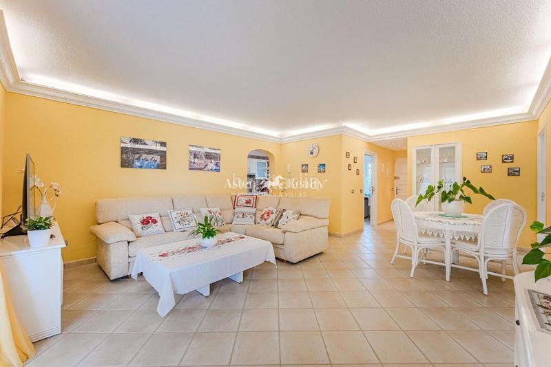 Foto 1d3bbfac-9306-4930-a282-ec4e7590f701. Casa con piscina in Callao Salvaje - Playa Paraíso Adeje