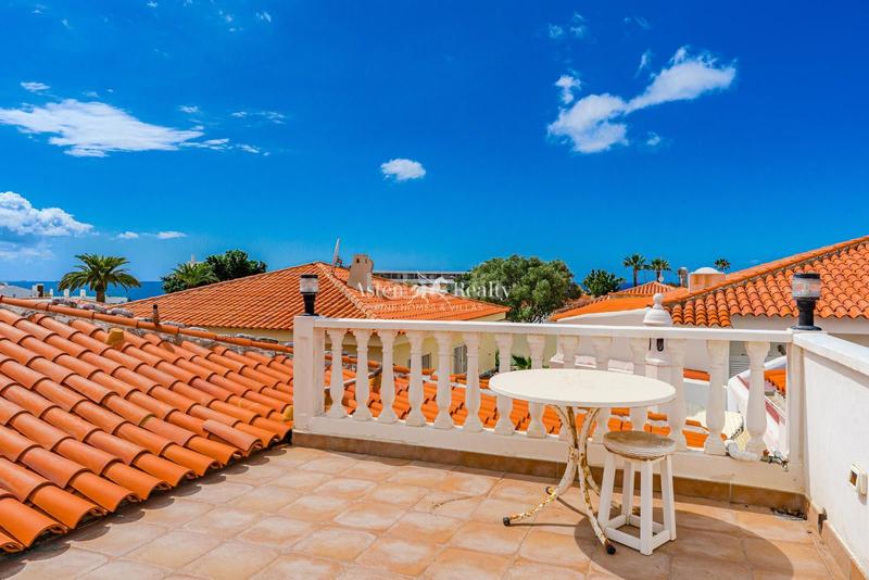 Foto 8de53ead-f827-43be-bd2a-d22db795162e. Casa con piscina in Callao Salvaje - Playa Paraíso Adeje