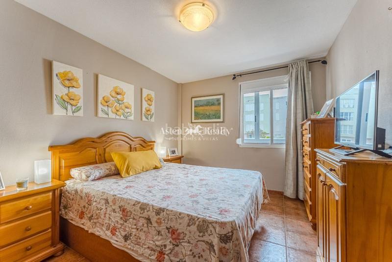 Foto bf7d3f92-8c18-4f24-9512-5b471494d1ab. Appartamento con parcheggio in El Médano Granadilla de Abona