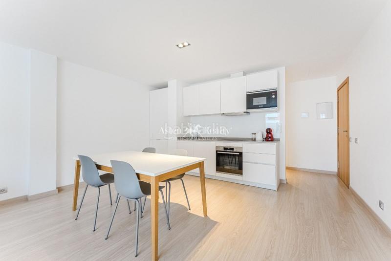 Foto 5862e578-3038-4eef-bedf-08da29a6004a. Apartament amb piscina a Casco Urbano Adeje