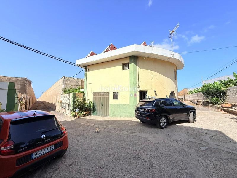 Foto 65785b2a-154e-4a43-b54f-ddb9f4692931. Finca rústica a Cho - Parque de la Reina Arona