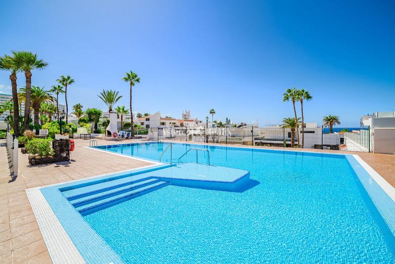 Foto 329aa054-72c5-455a-8afe-1eed03da984a. Appartement avec piscine dans San Eugenio Bajo Adeje