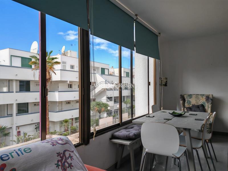 Foto 06a3dce5-f07a-460d-b916-6685428c8e80. Apartament amb aparcament a Los Cristianos Arona