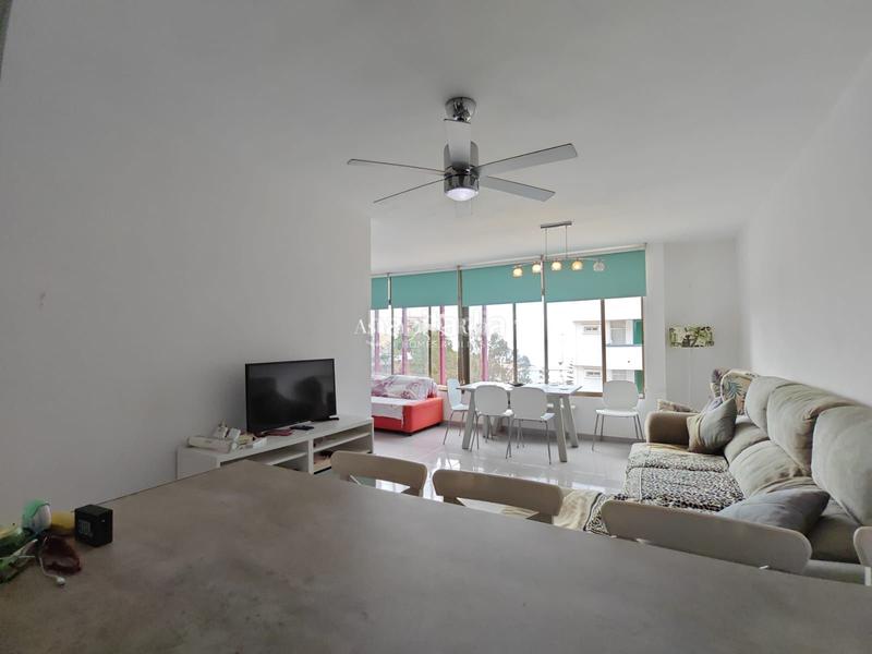 Foto a54cba06-85e1-4bdb-b436-97eef3064a14. Apartament amb aparcament a Los Cristianos Arona