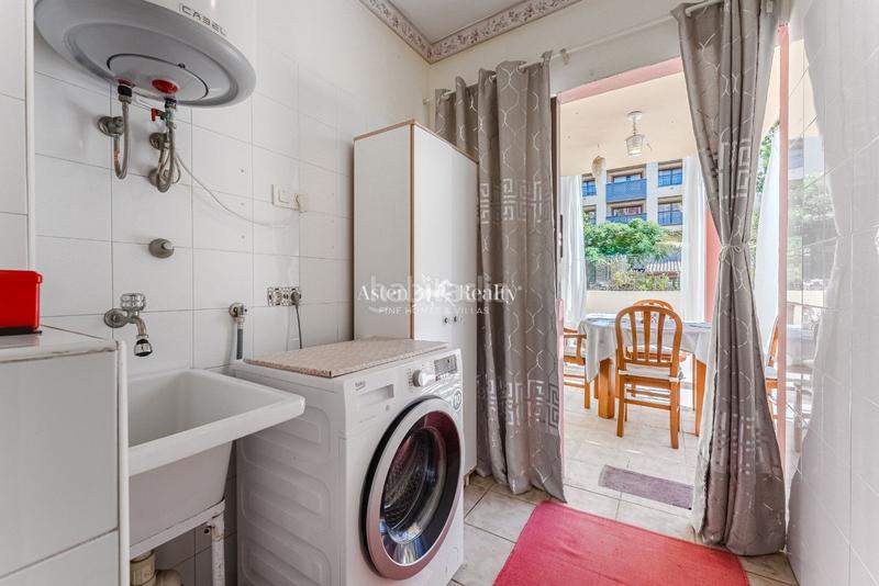Foto c0e8ad58-bb00-464f-89d2-4ca848f2b143. Appartement avec parking piscine dans Playa del Duque Adeje