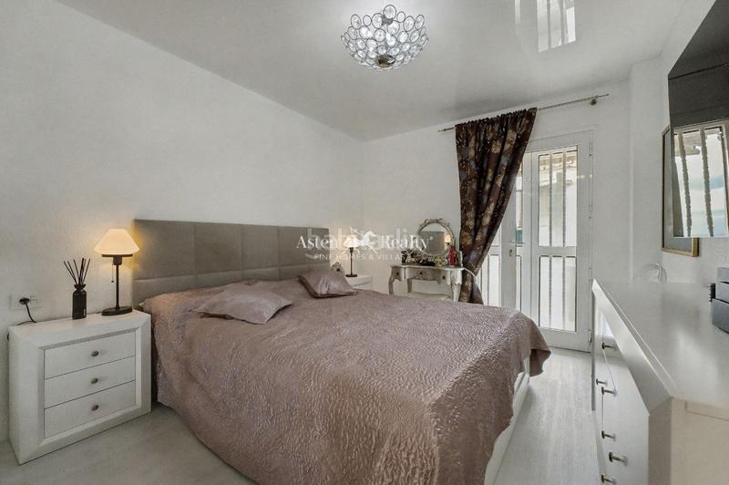 Foto 986035a9-d6c0-4b81-ac20-67210f6dd581. Appartement mit parking pool in Playa Fañabé Alto Adeje