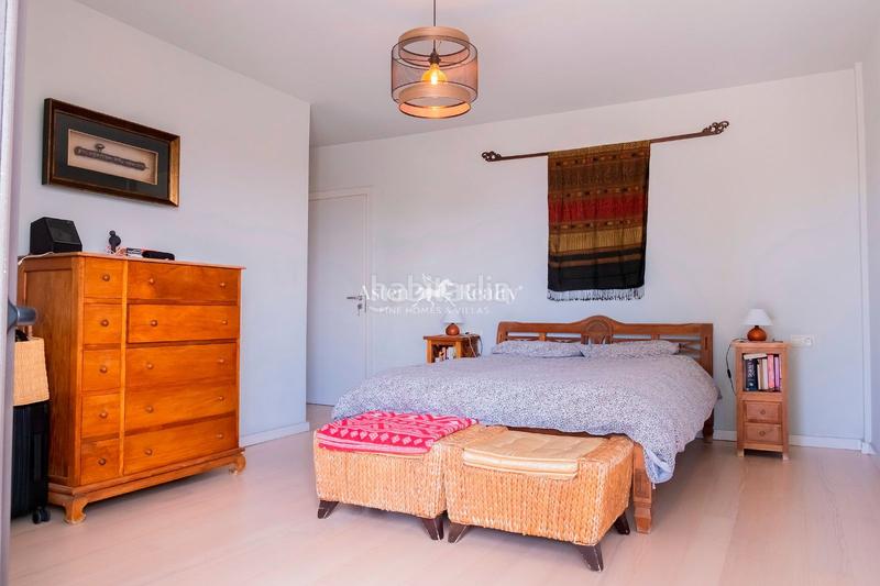 Foto 38660cb6-836e-4dc4-aeea-04bc3f06755e. Casa amb calefacció aparcament piscina a Playa Fañabé Alto Adeje