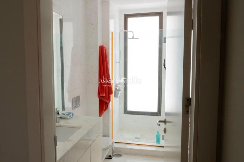 Foto 74700e0c-9e37-44fc-8c5a-1a9d9b8e198e. Casa amb calefacció aparcament piscina a Playa Fañabé Alto Adeje