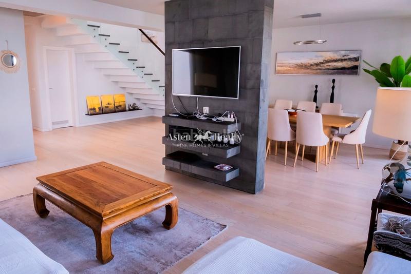 Foto c579f5e8-220c-4d6b-8b6d-a85ed1e6c4f9. Casa amb calefacció aparcament piscina a Playa Fañabé Alto Adeje