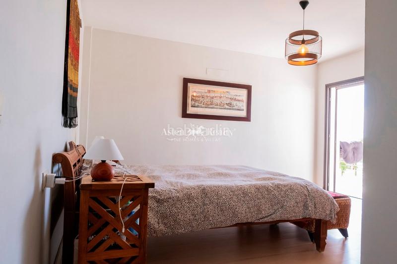 Foto c98bd6a6-07ae-4a63-b48e-b64f35049c9a. Casa amb calefacció aparcament piscina a Playa Fañabé Alto Adeje