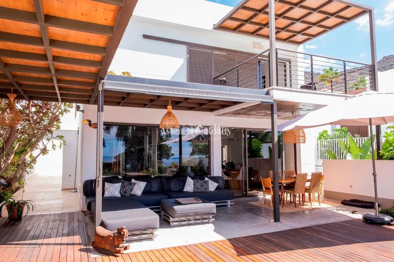 Foto e5e67c25-22eb-42bc-ab81-f939c16f47e8. Casa amb calefacció aparcament piscina a Playa Fañabé Alto Adeje