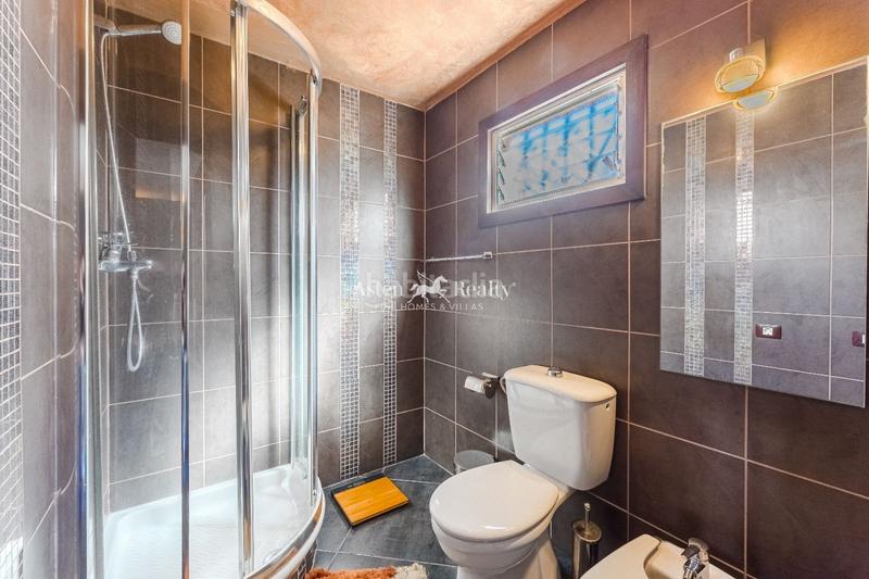 Foto 477b8208-8690-4d8f-9f02-d9a614dd4d09. Maison avec parking dans Palm - Mar Arona