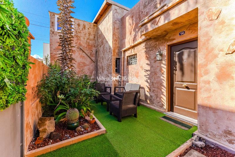 Foto cbfed949-9d78-427d-9955-cac9d1053152. Maison avec parking dans Palm - Mar Arona