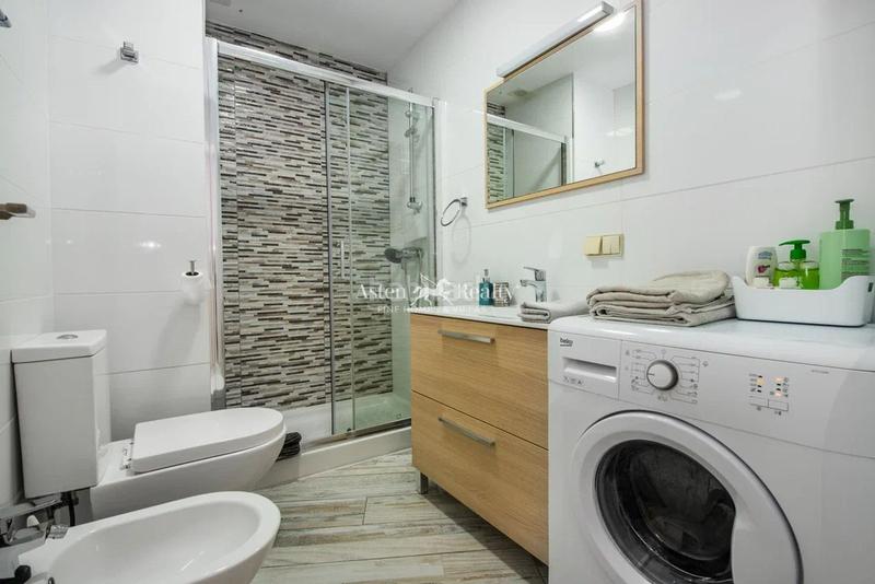 Foto 52b49741-0dd2-4af3-b81b-80363e729b41. Àtic amb piscina a Torviscas Bajo Adeje