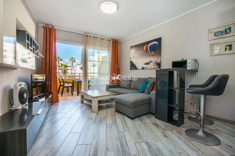 Foto 8faae3a2-789e-442f-b3b8-4a30025715c7. Àtic amb piscina a Torviscas Bajo Adeje