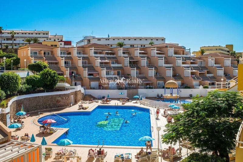 Foto f13d59e2-7dd0-4a3e-a75c-f14bd303be3d. Àtic amb piscina a Torviscas Bajo Adeje