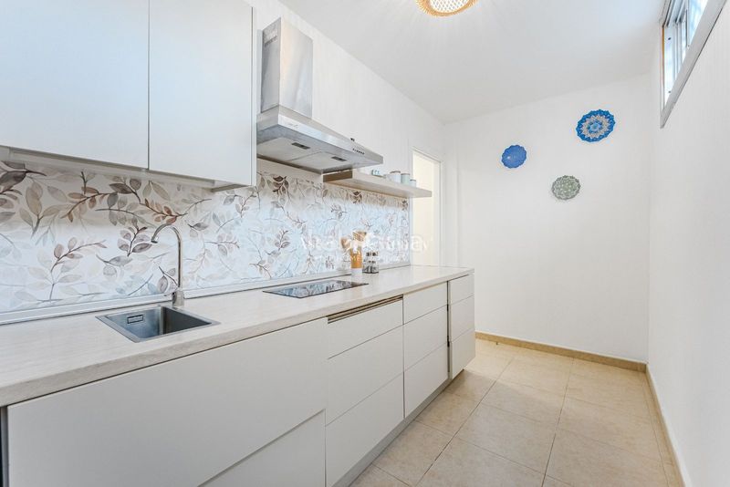 Foto 90de8039-f5e9-46b3-ba80-2e26c1462f83. Dúplex amb aparcament a Playa de San Juan Guía de Isora