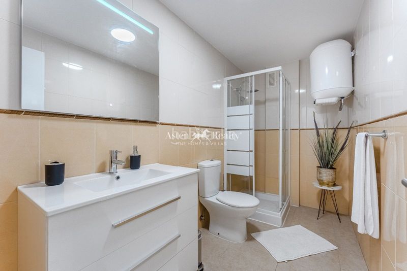 Foto e46d975f-3442-4202-ab54-ca7a0fc4daa8. Dúplex amb aparcament a Playa de San Juan Guía de Isora