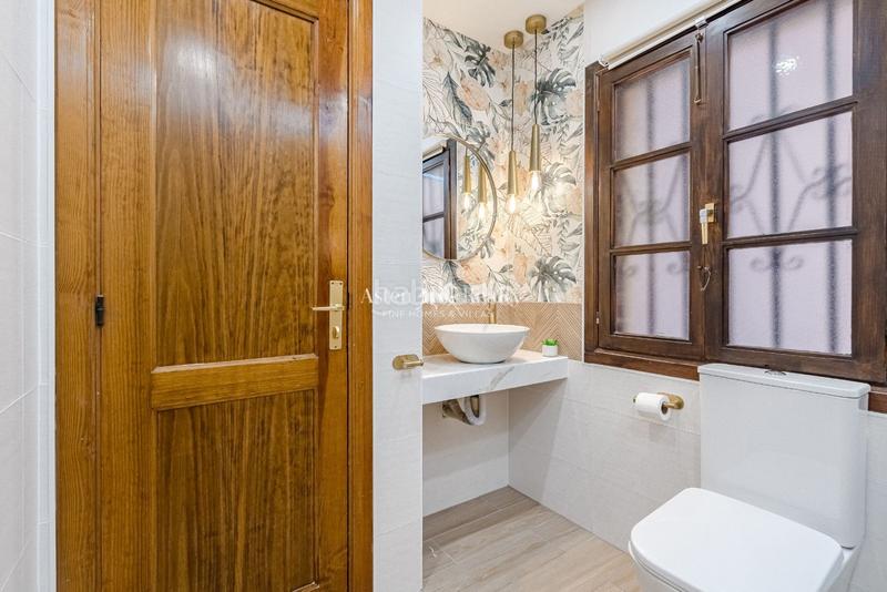 Foto 839363a7-b7b9-43e7-9b9c-7df24cc894c7. Apartamento en pais vasco 3 en san eugenio alto en Adeje