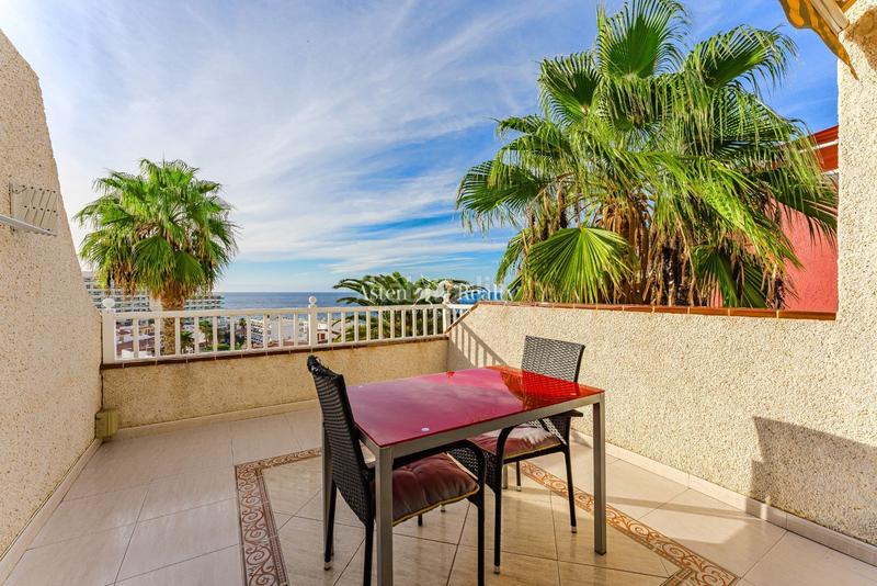 Foto 2c0c24cb-edc1-430f-86a6-b75b543dc63d. Appartement in Acantilados de Los Gigantes Santiago del Teide