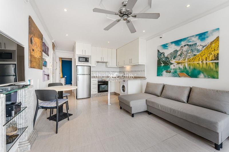 Foto 9176af1e-54f6-492d-8db7-b18d153303cb. Appartement in Acantilados de Los Gigantes Santiago del Teide