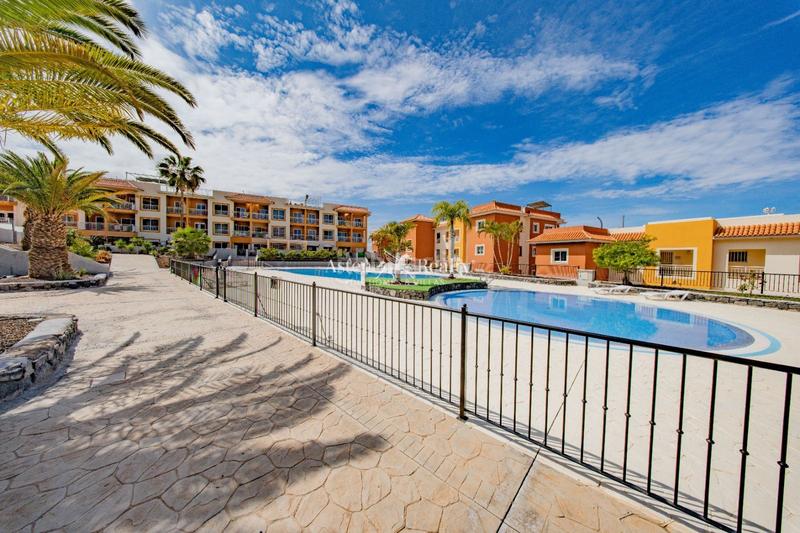 Foto 0ec46141-6df6-4225-8b95-675a9173cc32. Piccolo appartamento con piscina in Callao Salvaje - Playa Paraíso Adeje