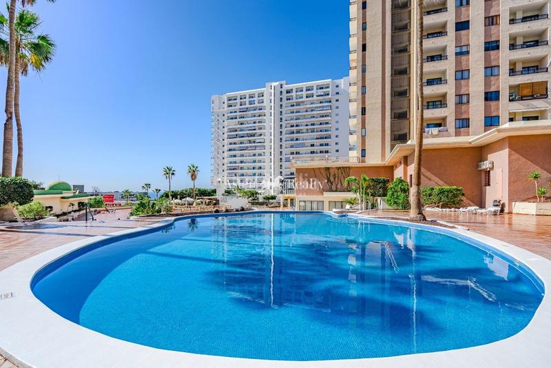 Foto d18e2815-34d0-495a-bba6-af33c42b3a41. Apartment in Adeje 300 10 in Callao Salvaje - Playa Paraíso Adeje