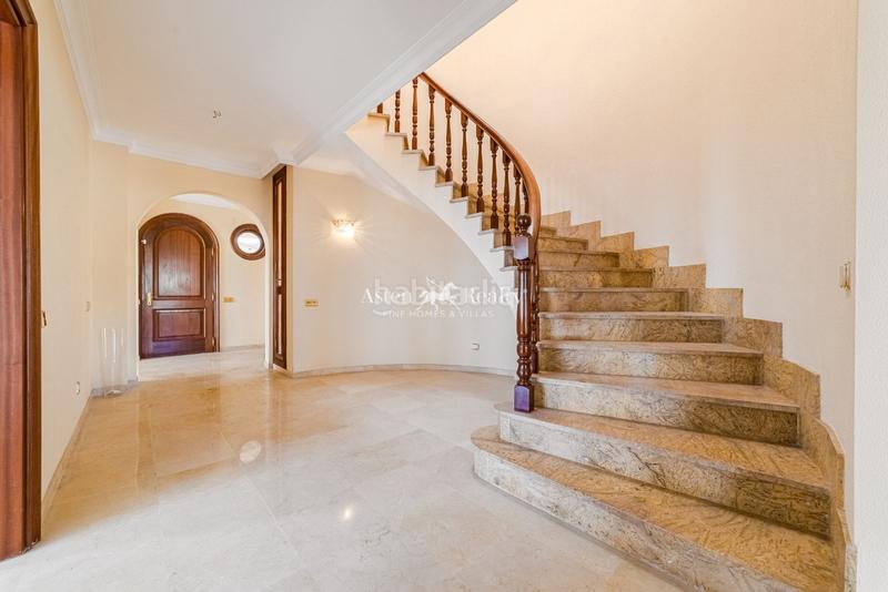 Foto 519a6bd3-03e2-4a3b-9c9c-1265495dff15. Chalet avec parking piscine dans Ifara - Las Mimosas Santa Cruz de Tenerife