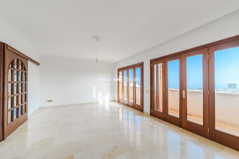 Foto 7f445c96-511c-4fd0-a152-442c5cdc6a13. Chalet avec parking piscine dans Ifara - Las Mimosas Santa Cruz de Tenerife