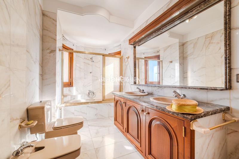 Foto d1e3c23c-e690-489f-87e2-5ebb672901cf. Chalet avec parking piscine dans Ifara - Las Mimosas Santa Cruz de Tenerife