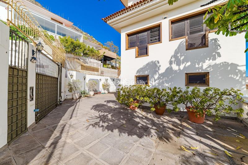 Foto f9e3e69b-ac54-4274-a13c-5791ac0503c0. Chalet avec parking piscine dans Ifara - Las Mimosas Santa Cruz de Tenerife